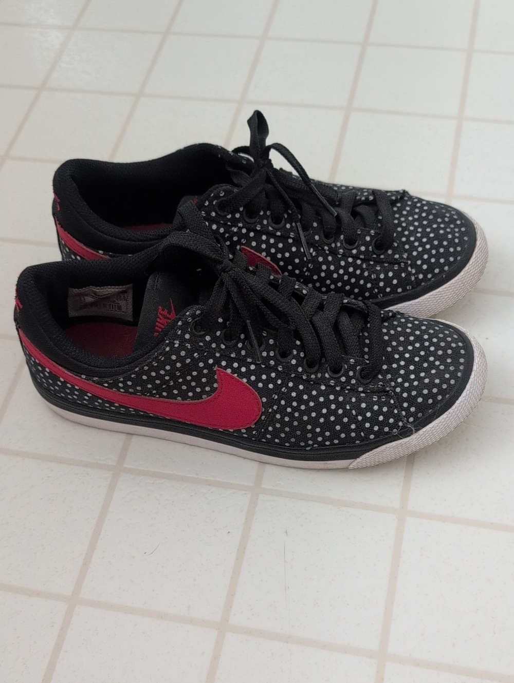 Nike Black Polka Dot Sneakers
